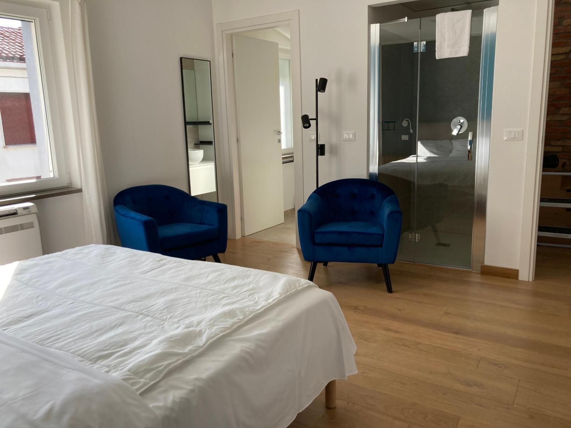 Casa Di Mirea Bed & Breakfast Градо Екстериор снимка