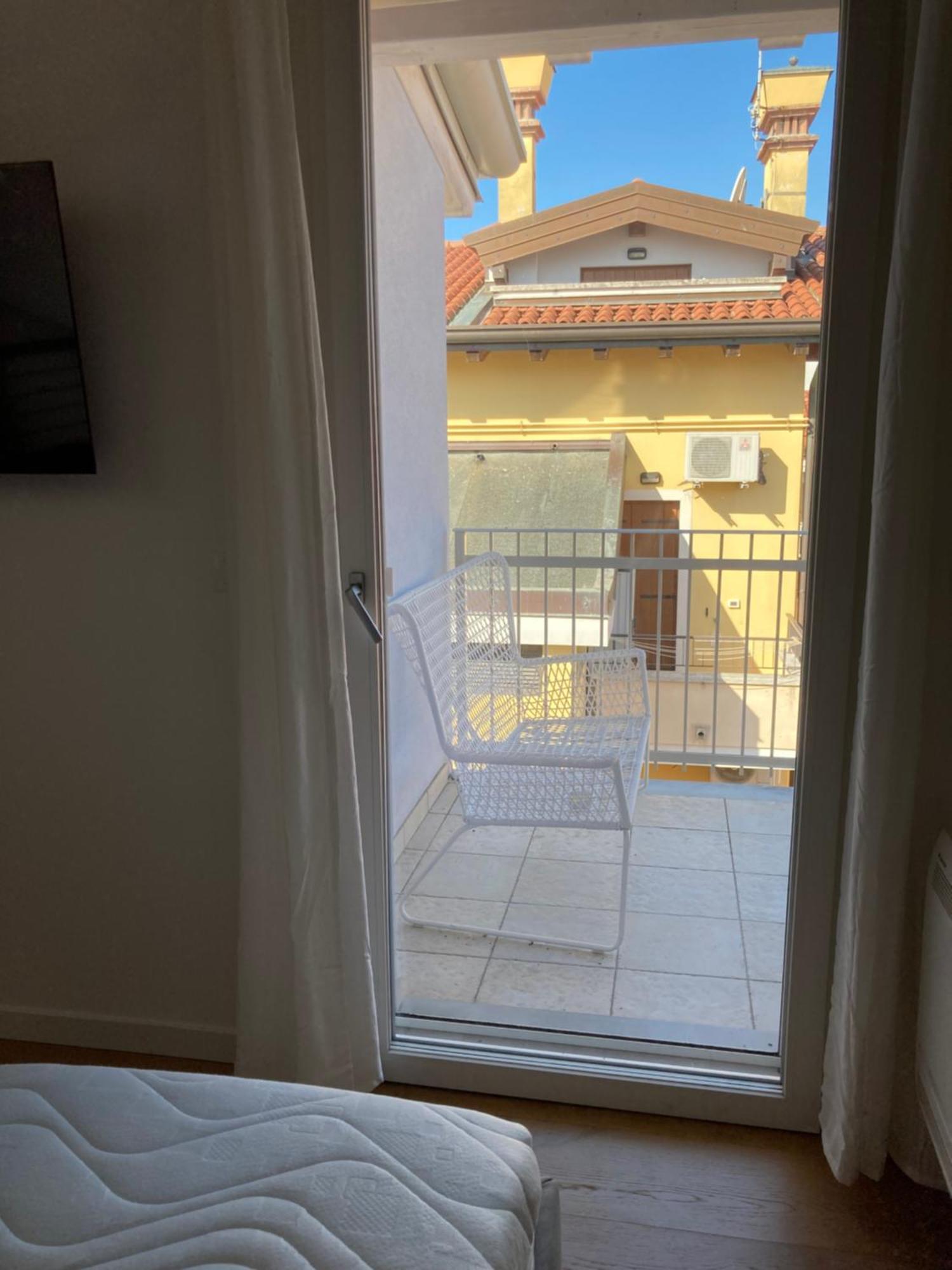 Casa Di Mirea Bed & Breakfast Градо Екстериор снимка